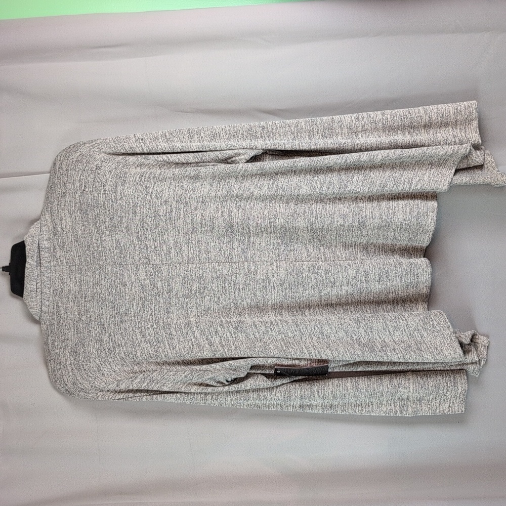 ZELOSโ Curvy Heathered Cardigan - Picture 2 of 7